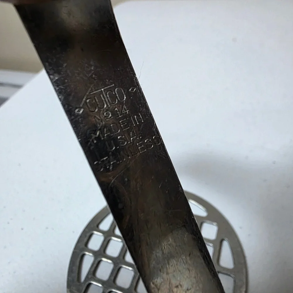 Cutco‎ No 14 Potato Masher Stainless Steel Brown Swirl Ergonomic Handle USA Made